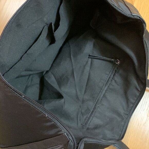 BOTKIER Black tote bag zip top zip/slip interior pockets decorative side zips - Picture 8 of 15